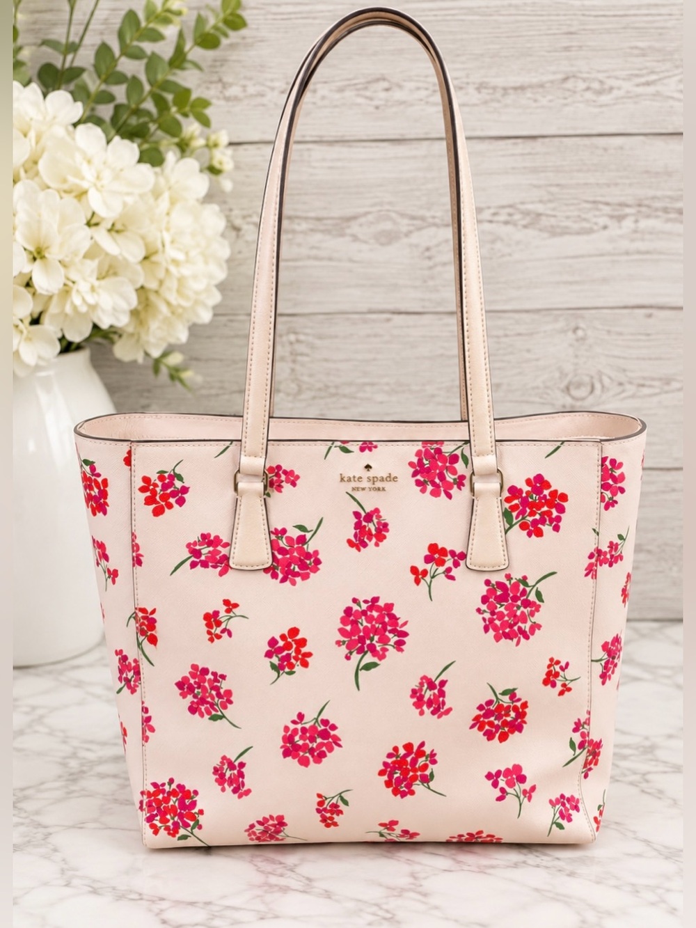 KATE SPADE NEW YORK PERRY FLORAL LAPTOP TOTE 🌸
